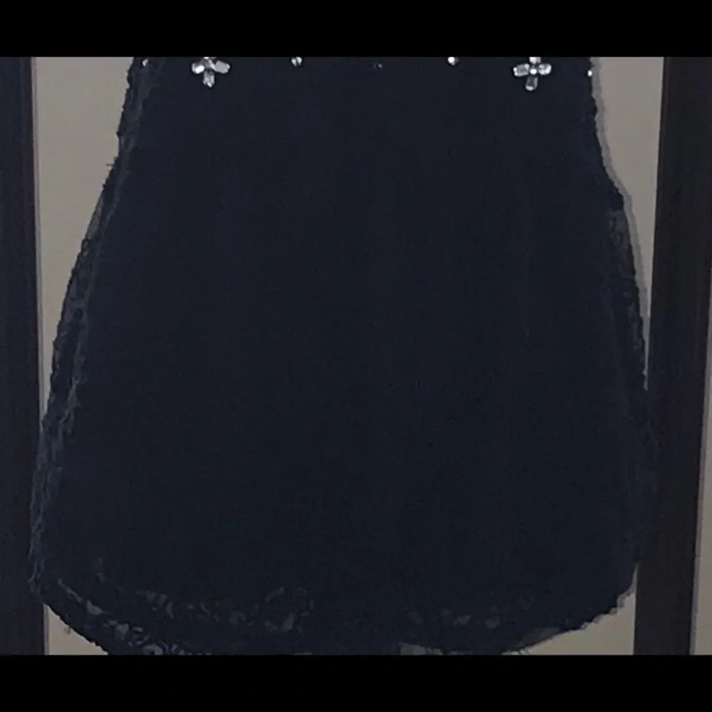 Candie’s Black Lace Tank - Picture 6 of 8